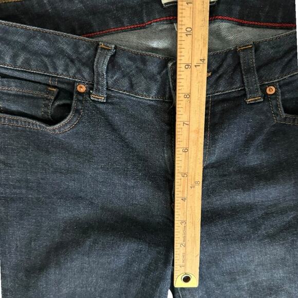 Tommy Hilfiger Dark Wash Medium Rise Boot Cut Jeans Sz 8 - Picture 7 of 8